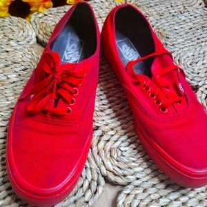 Red low top Vans Sk8-hi